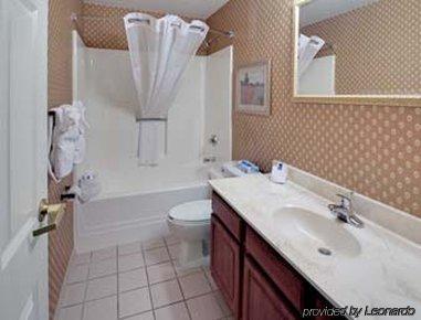 Hawthorn Suites By Wyndham Cincinnati/シャロンビル 部屋 写真