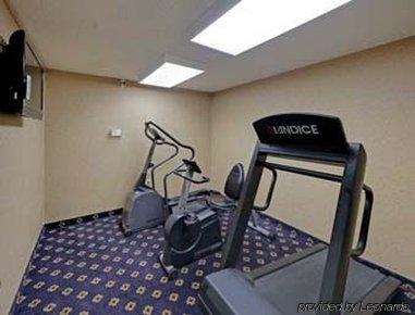 Hawthorn Suites By Wyndham Cincinnati/シャロンビル 設備 写真